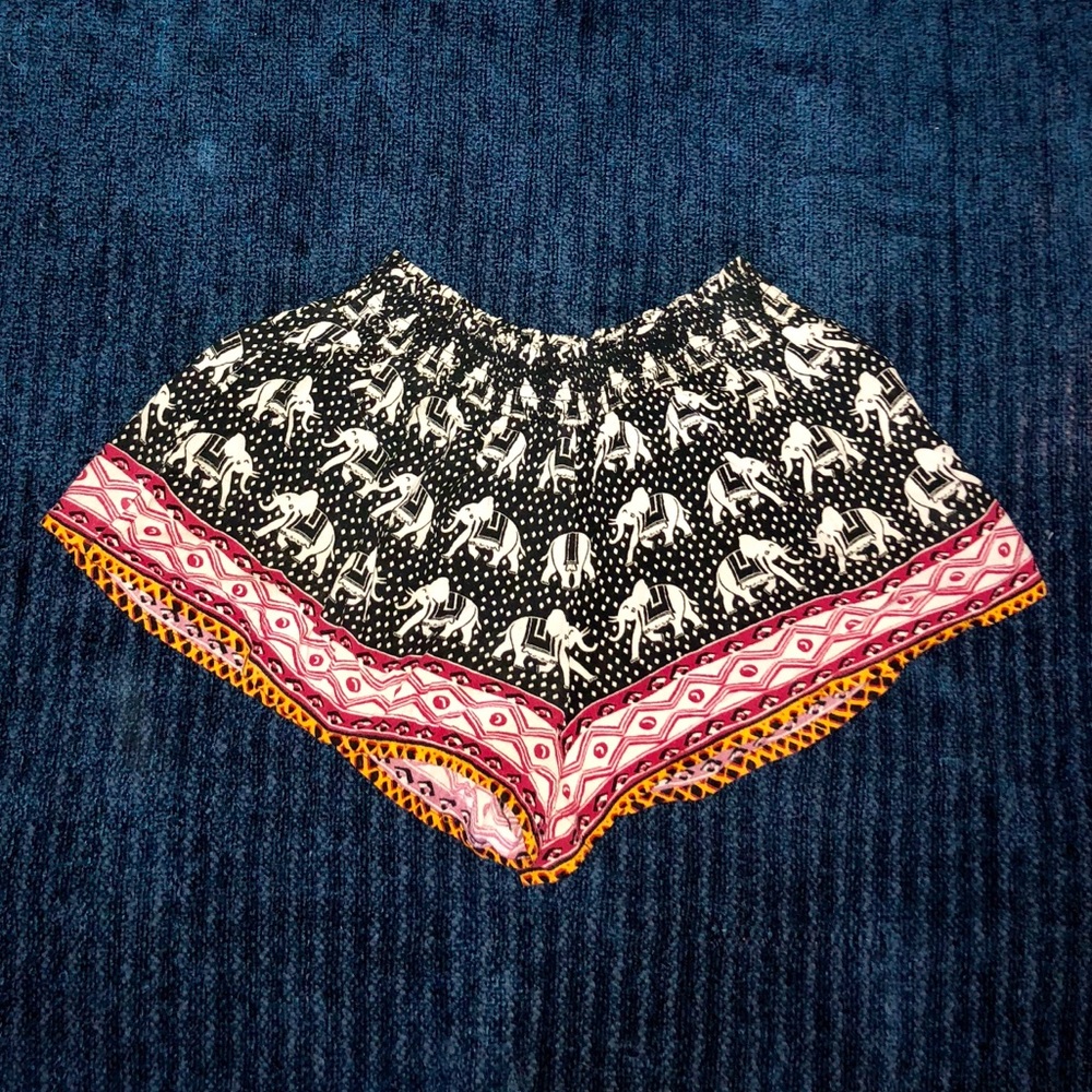 Flowy Shorts - Super comfortable & cute!